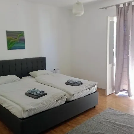 Brcic Biograd Na Moru